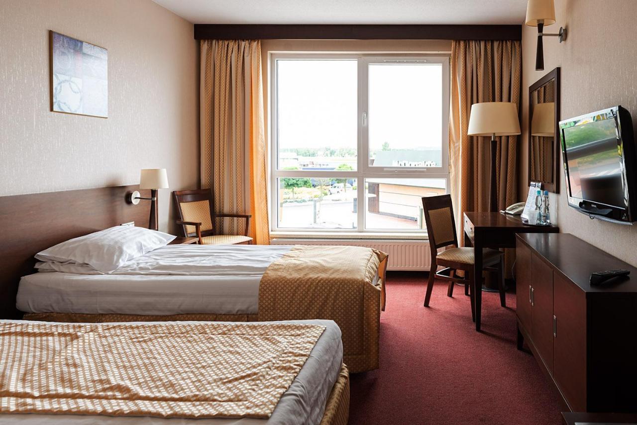 Hotel Police Police Mostowe Ngoại thất bức ảnh