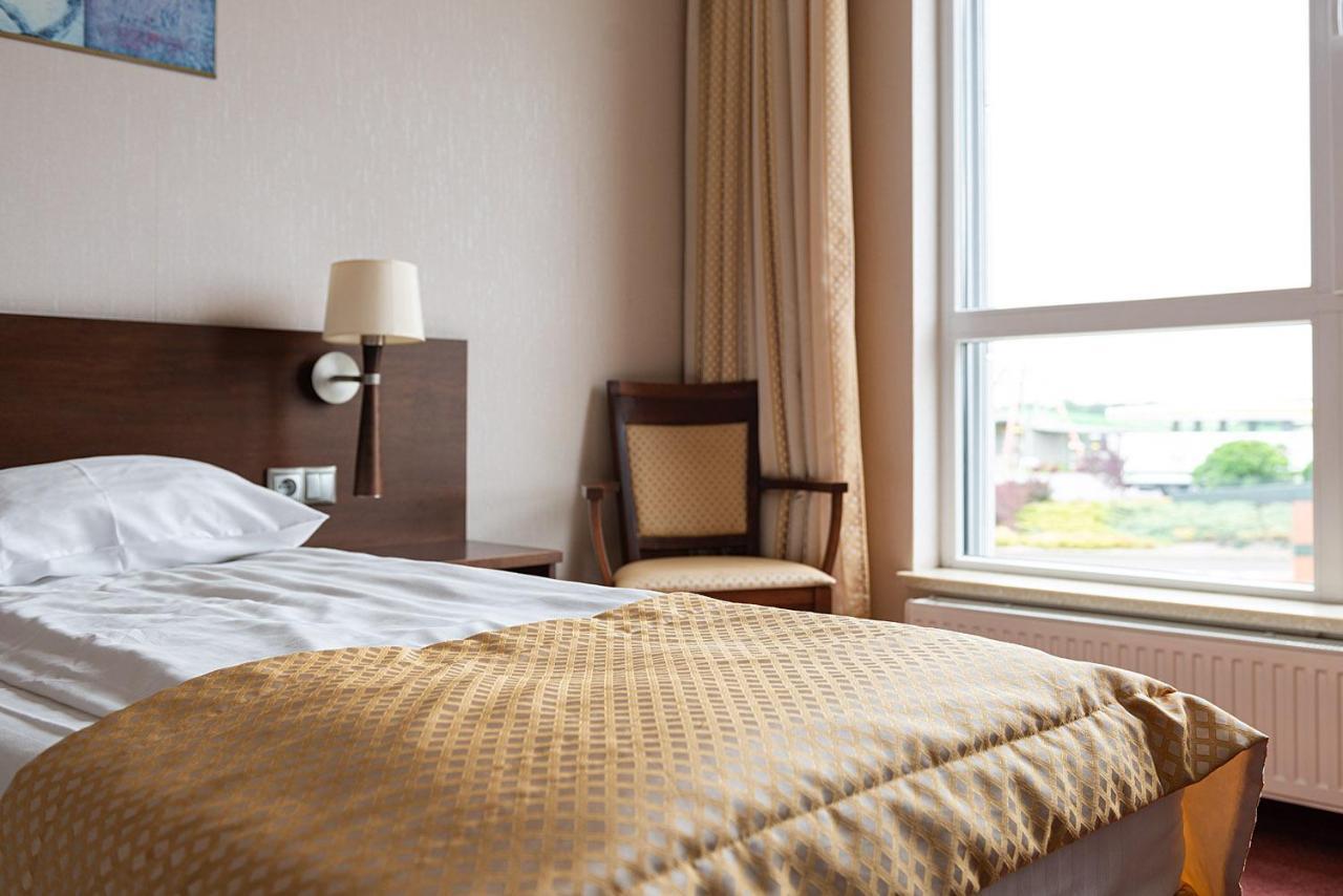 Hotel Police Police Mostowe Ngoại thất bức ảnh