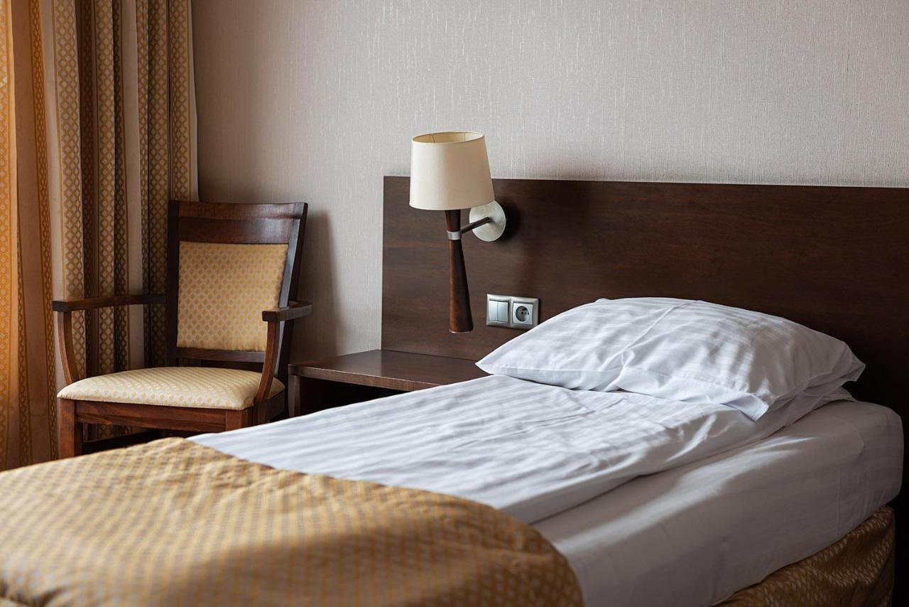 Hotel Police Police Mostowe Ngoại thất bức ảnh